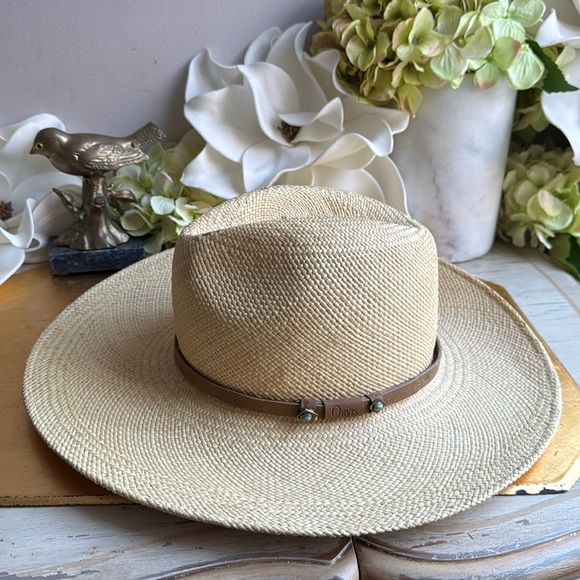 NWOT! Orvis Toquila Palm Panama Hat